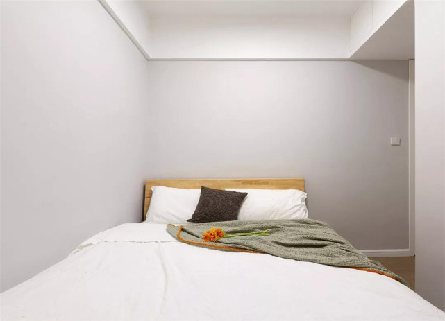 设计师|79平现代风小户型二居室,有很多墙作为隔断增加舒适感