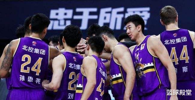 |北控输上海！体系大崩盘，三球员无贡献，三核59分难救主