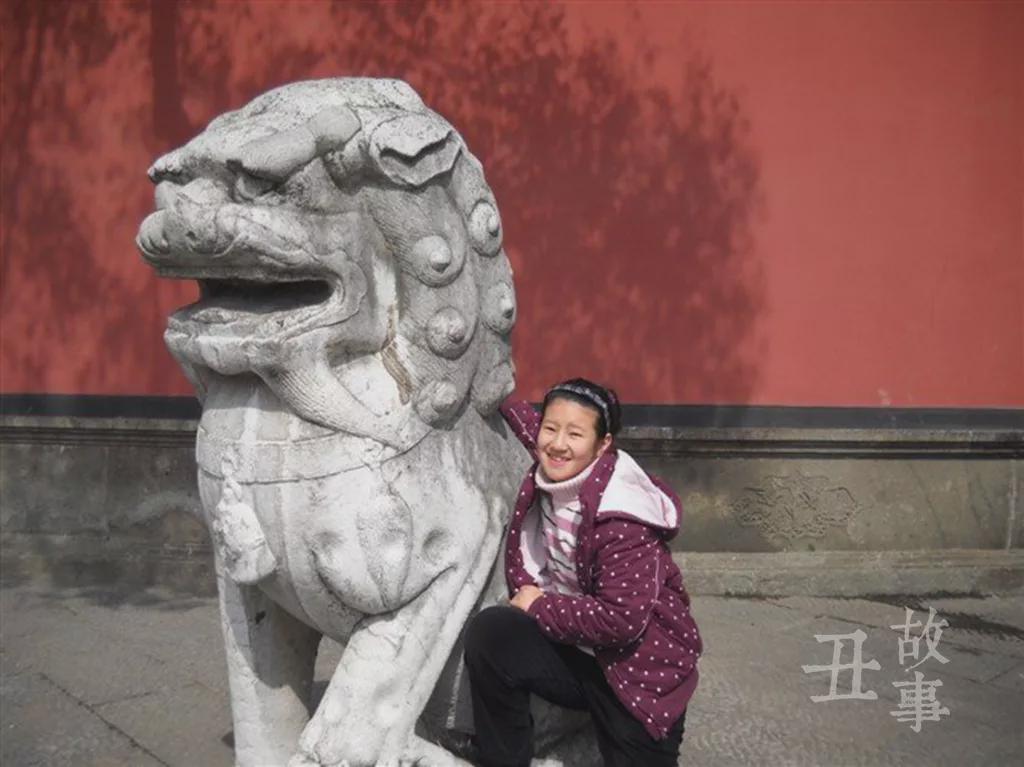 丑故事|女儿刚出生就患了怪病,不吃不喝,长大后又吃到停不下来