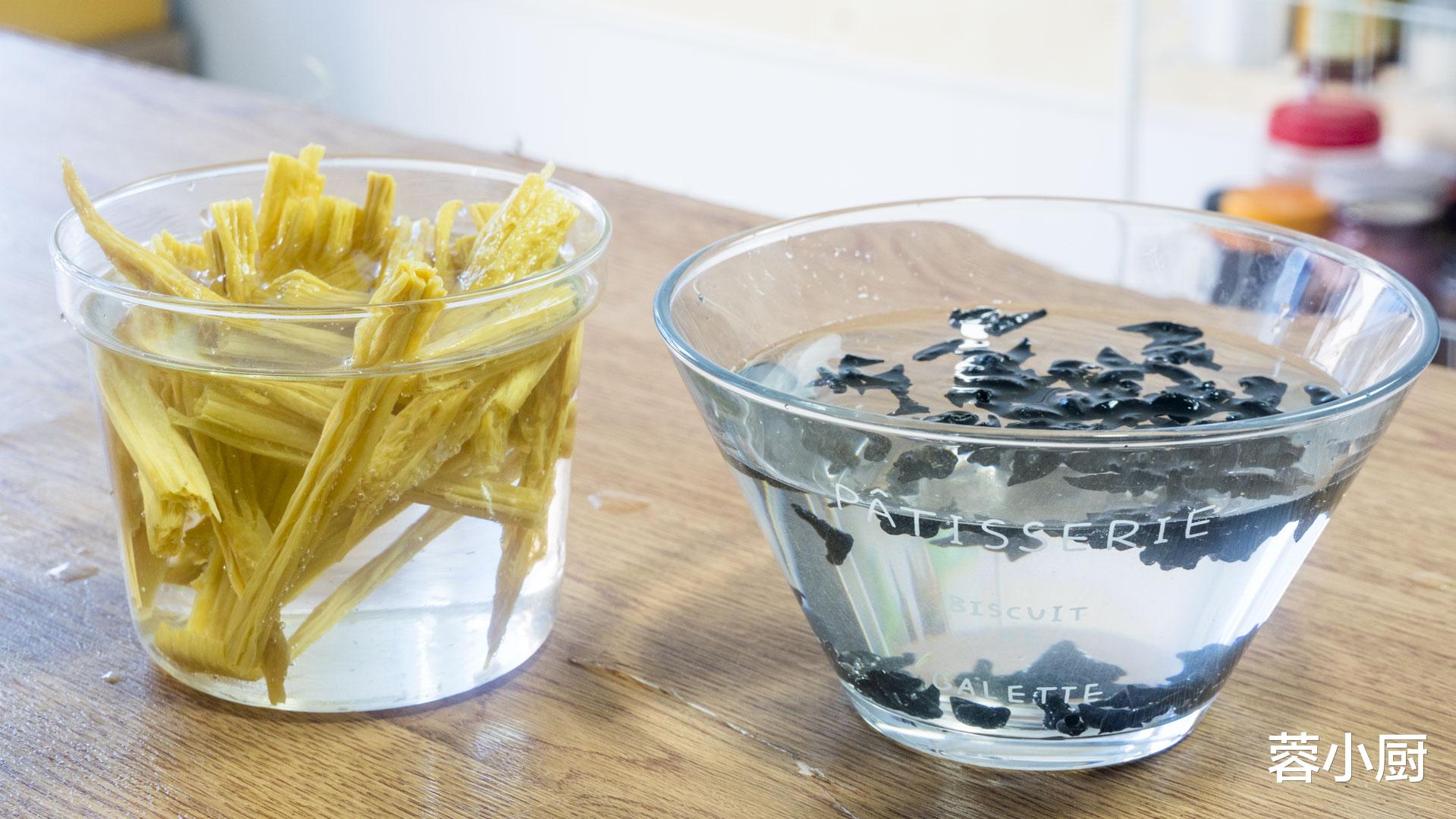 维生素D|便秘最怕5种食材,每天换着吃,清理肠道垃圾,肚子瘪了浑身轻松