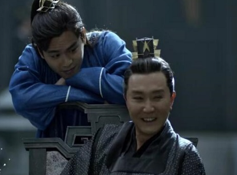 陈萍萍|庆余年：难怪陈萍萍恨透了庆帝，你看庆帝对这个东夷女奴做了啥？