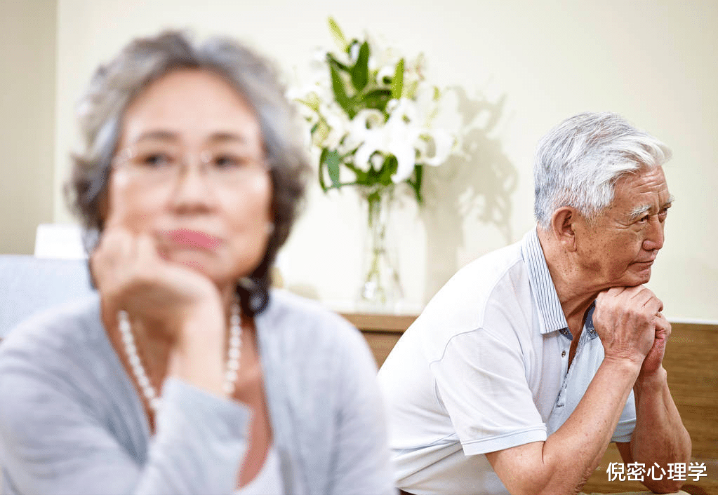 倪密心理学 出轨过一次的女人为什么会频繁出轨？56岁大妈：忘不掉曾经的美好