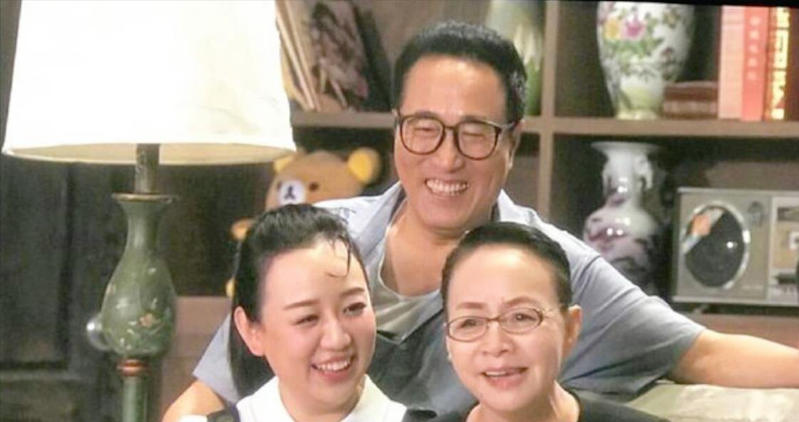 金铭|90年代童星现状如何?关凌结婚10年晒俩娃,小婉君金铭41岁仍单身