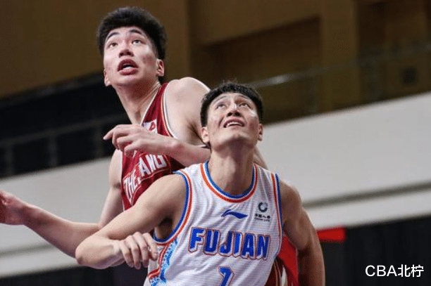 四川男篮|CBA三消息：四川外援加盟欧冠，吉布森谈回首钢，区俊炫目标远大