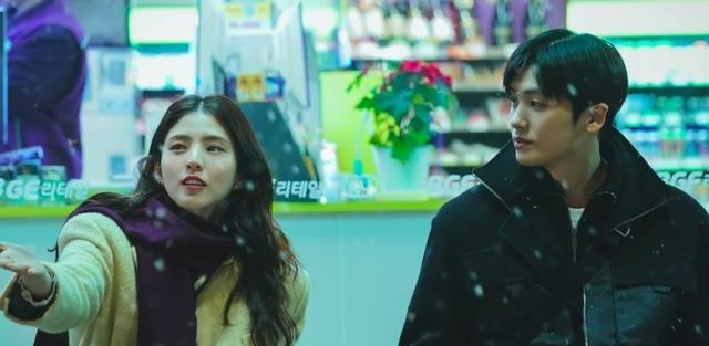 周润发|金惠秀晒与韩韶禧合照帅翻！双女神变身霸气外露，网：求合作新剧