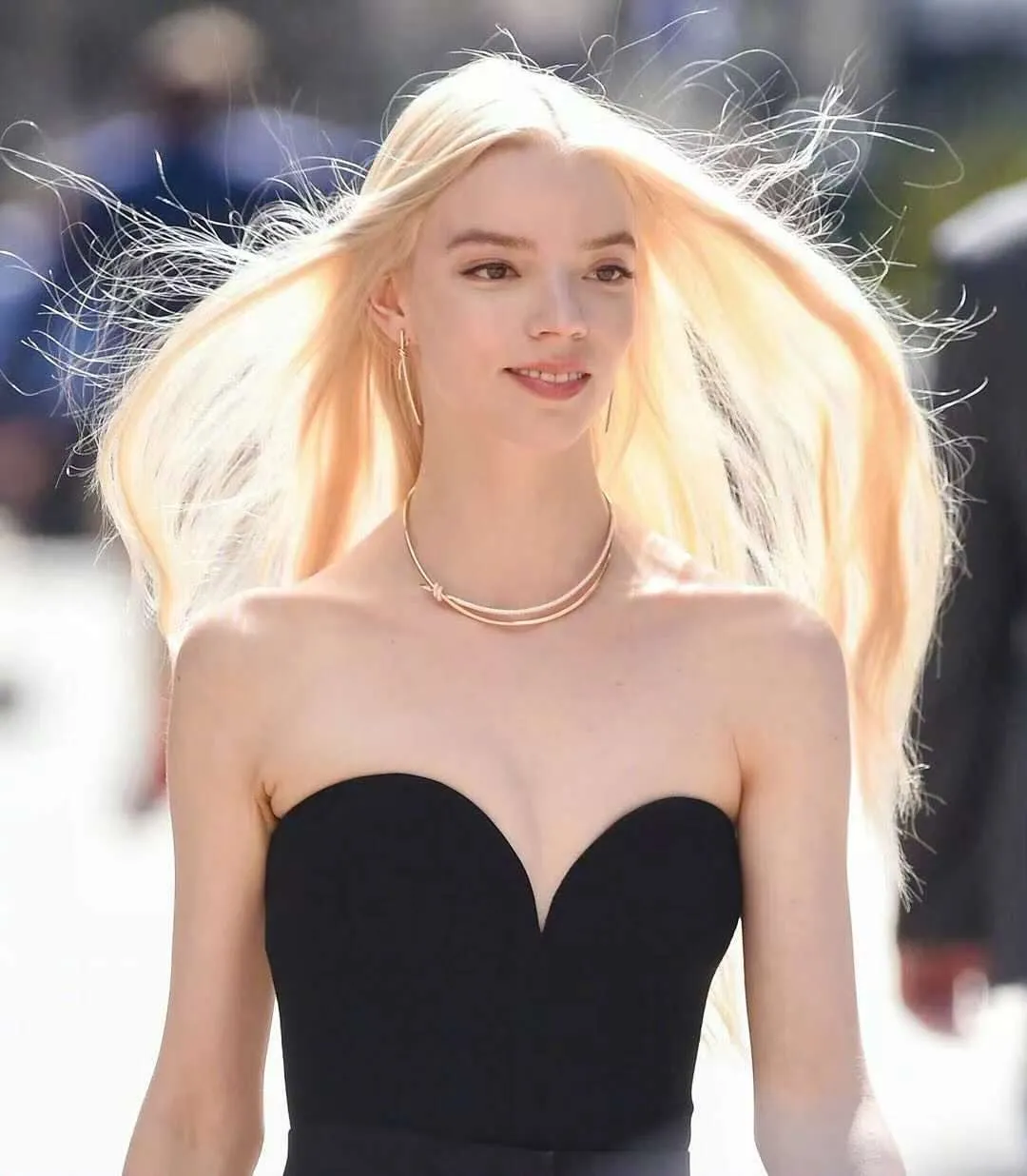 明星|她是过去一年里，咖位飞升最快的女明星