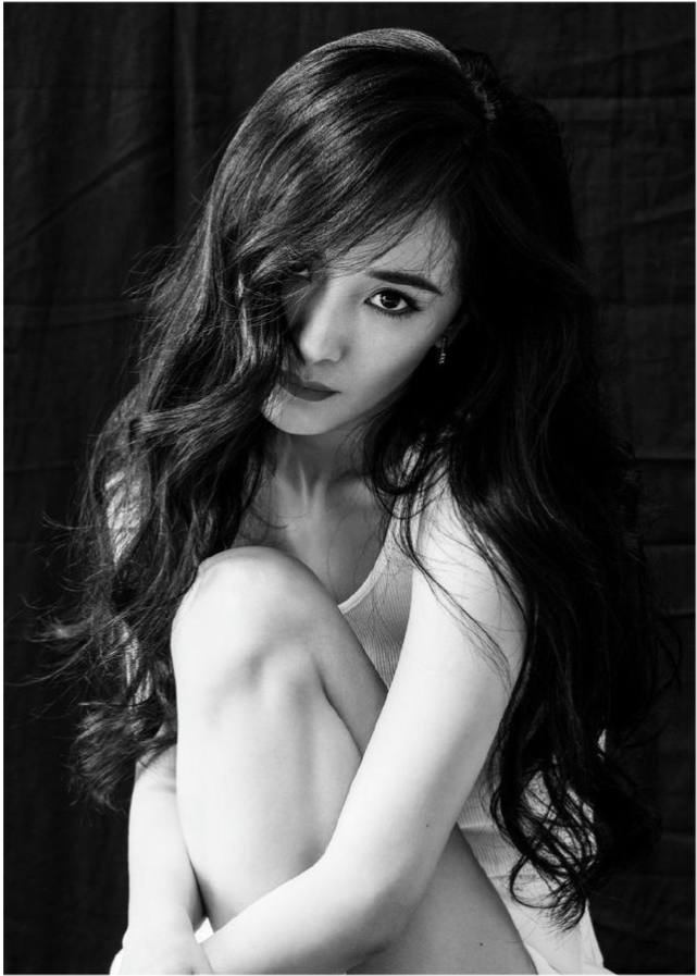 杨幂|最新完美女神杨幂照，网友：称赞身材太好了