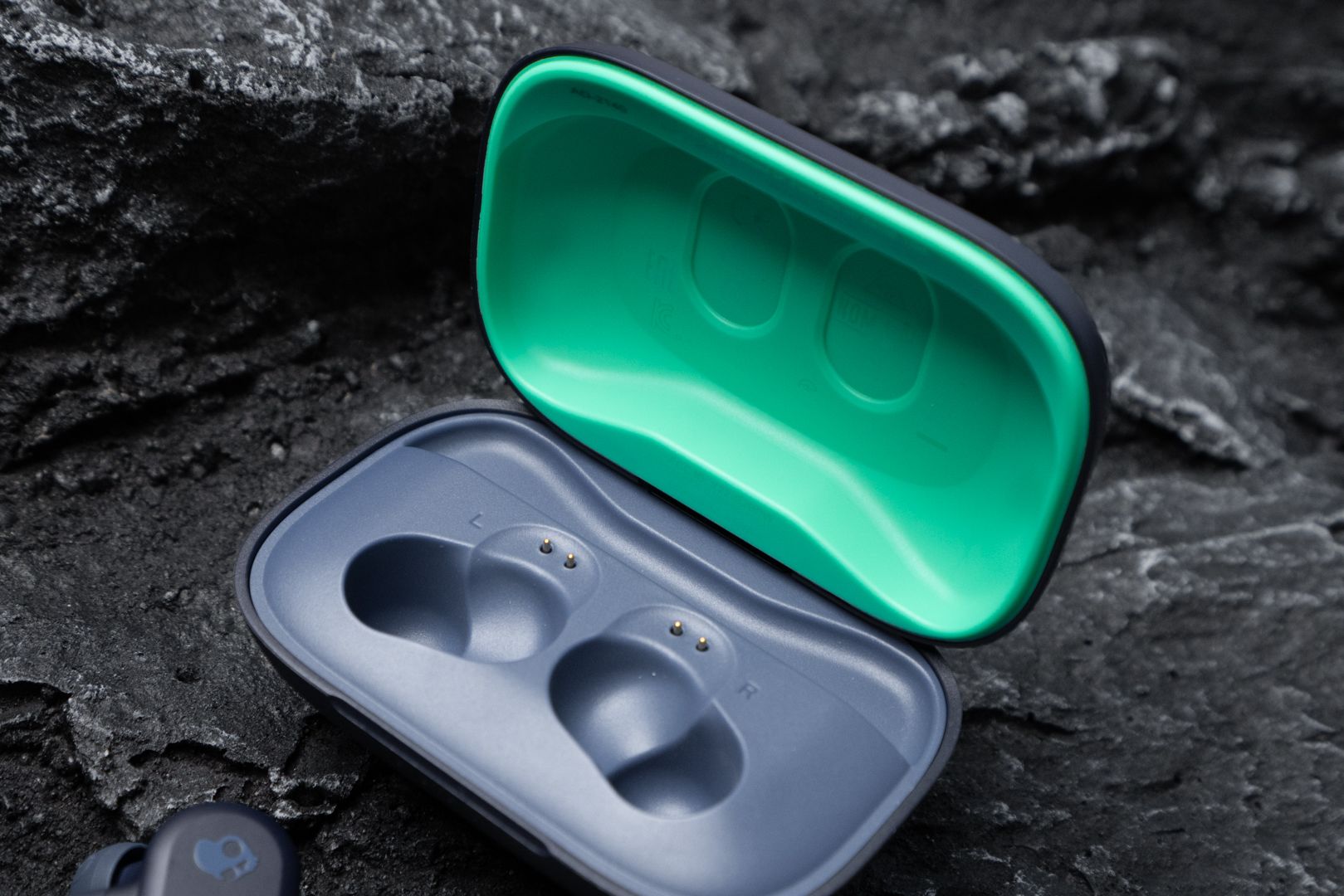 蓝牙耳机|全网首发首款Skull-iQ耳机Push Active运动豆智能版测评体验