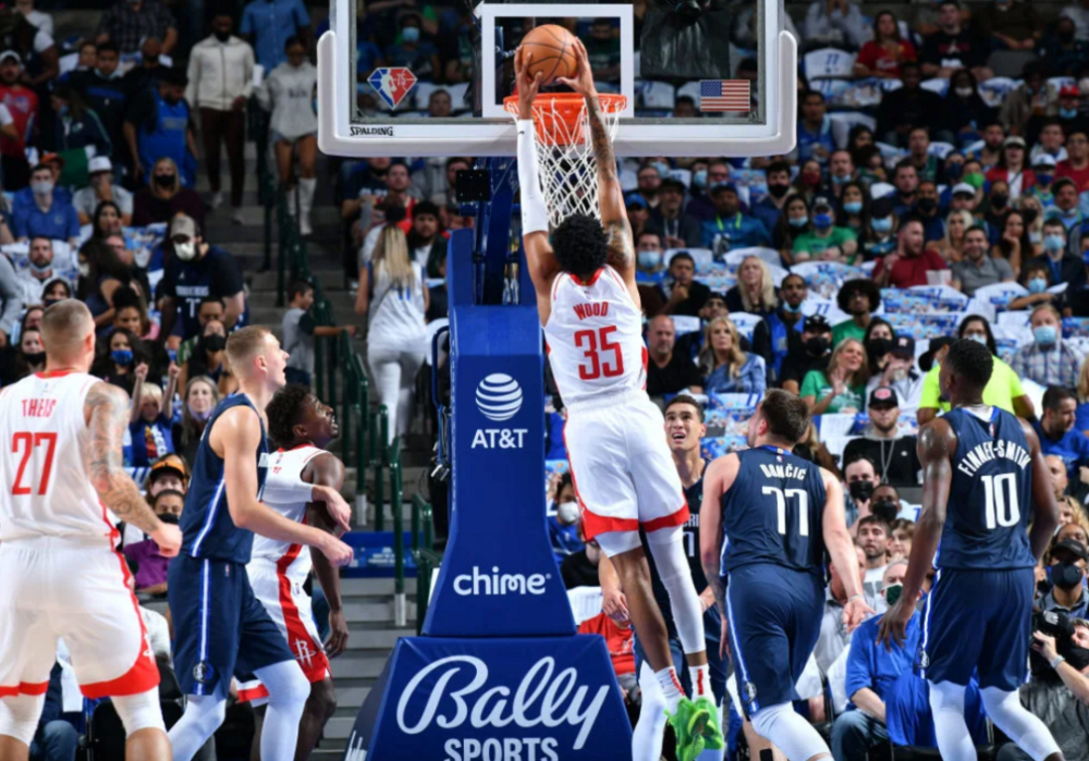 刘华体会讲体育课|火箭一球员遭遇心理问题 连续两场比赛出手低欲望 对球队影响极大