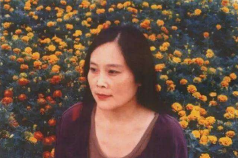 张译|张艺谋：支持女儿离婚，回来吧爸爸养你，不能让女儿受委屈