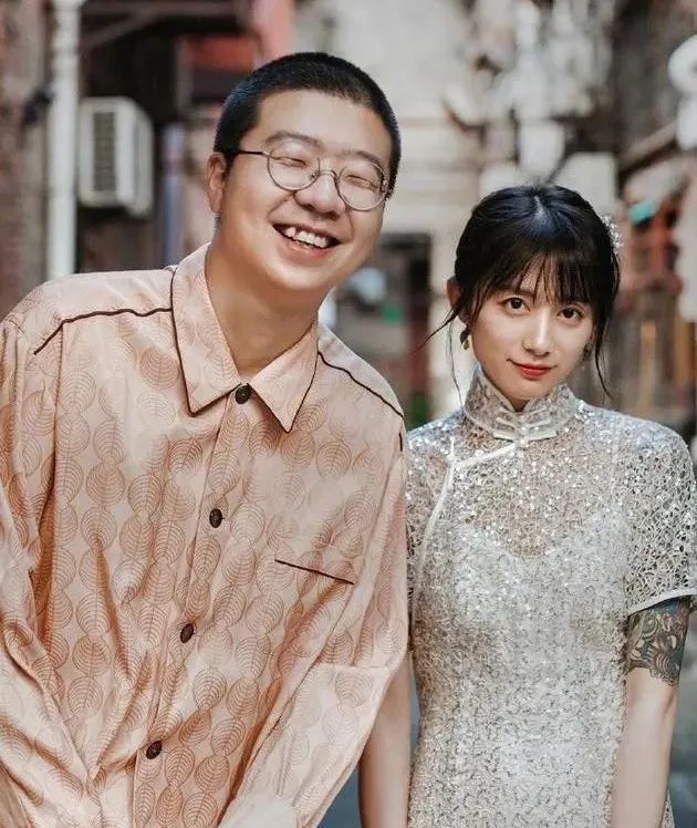 扫黑风暴|李诞和黑尾酱离婚，网友评论：一个出轨，一个精日，早该离了！