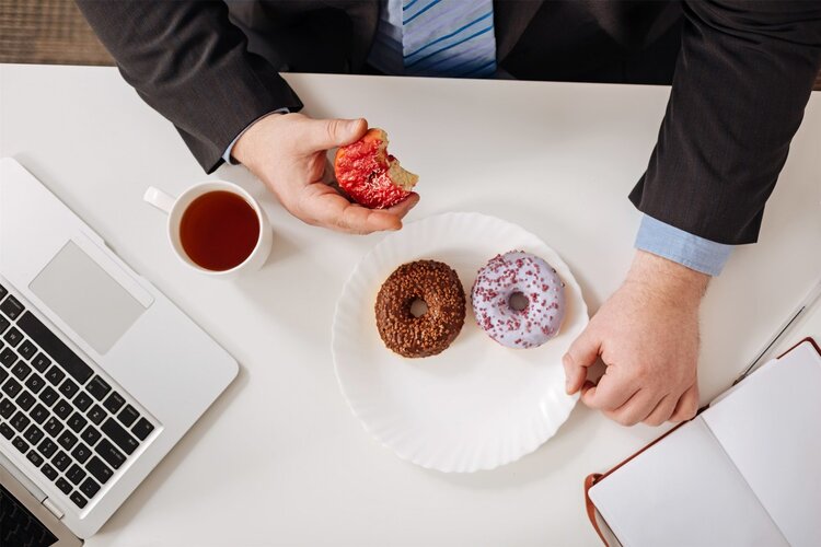 糖尿病|“糖尿病”的源头终于找到了，并非甜食，提醒：三个原因最好少碰