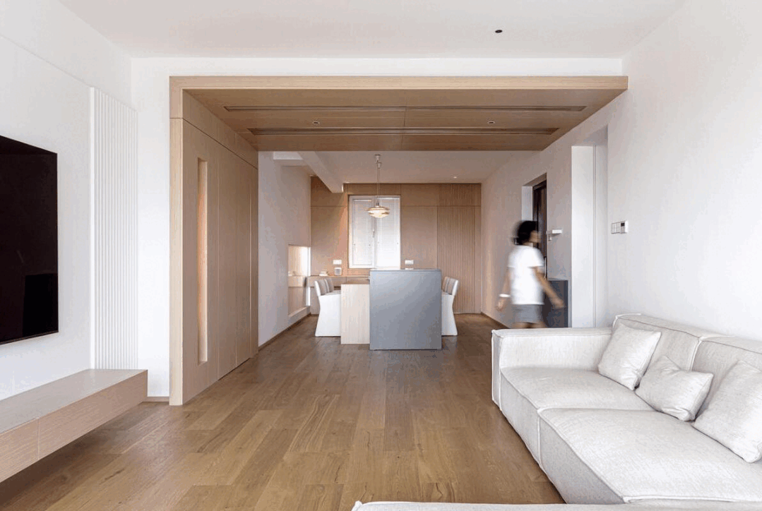 ?186㎡极简原木风，纯粹干净的美，舒适又高级！