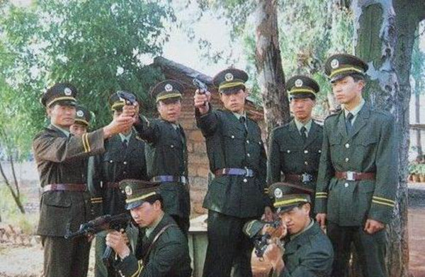 张氏兄弟伏法记:为发财,兄弟团伙作案,抢劫盗窃杀人跨省逃窜