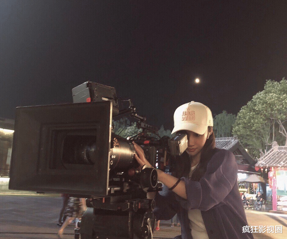 娱乐圈|娱乐圈真正的正黄旗“格格”,末代皇帝溥仪的后人,如今怎样了?