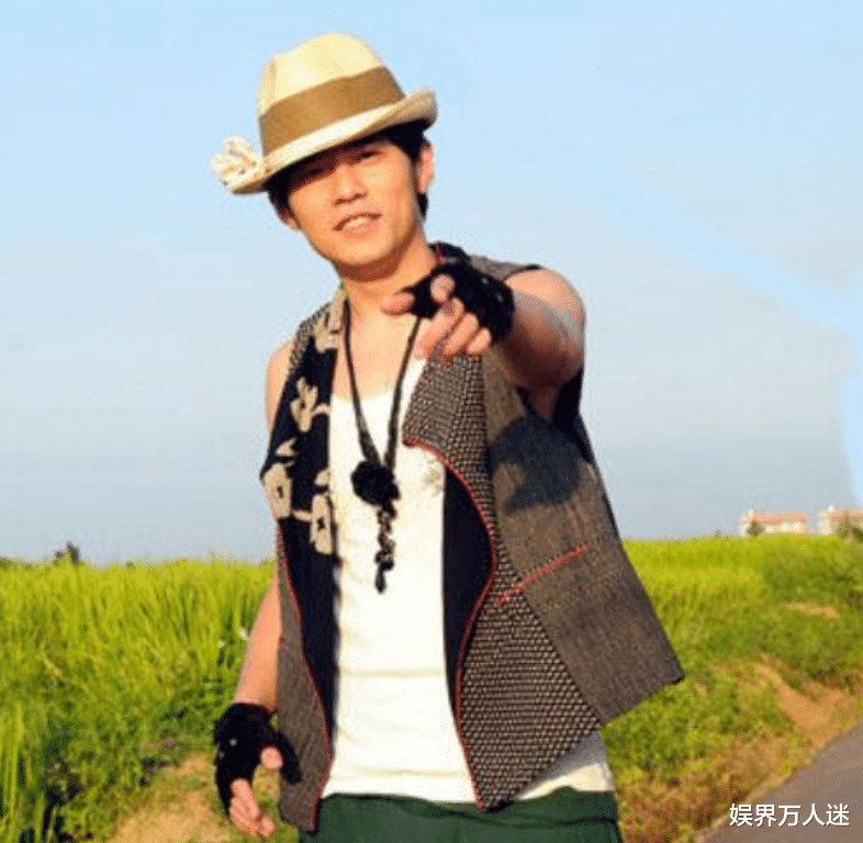 吴京|周杰伦为汶川写《稻香》，吴京救灾7天不洗澡，13年前他们在闪光
