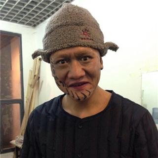 徐克|跑了12年龙套无人识，拉泡“屎”却意外走红，得徐克赏识重用