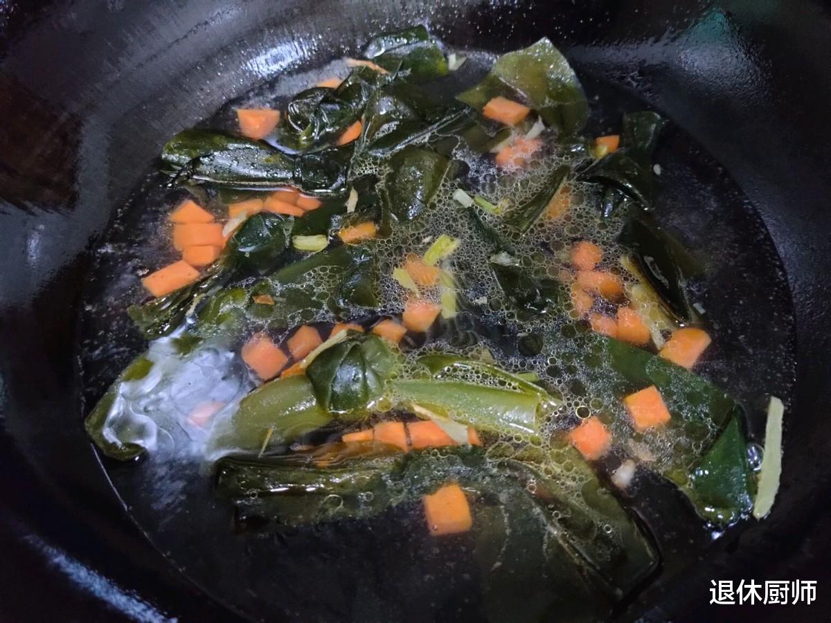 豆腐|豆腐和“它”一起煮，清肠道排油脂，相当于在慢跑，真管用