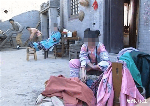 悬剑小女生 深圳一女童被强灌洗碗水致死，尸体被焚烧，调查发现真凶竟是生母