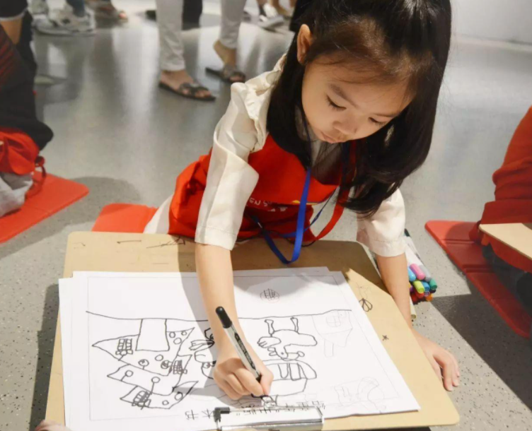 田雨橙|有种“发育过猛”叫森碟，12岁身高1米7，一双大长腿太吸睛