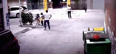 嗨猪的家庭|人贩子:“暑假生意好”。没有我拐不走的孩子!新型拐卖令人防不胜防!