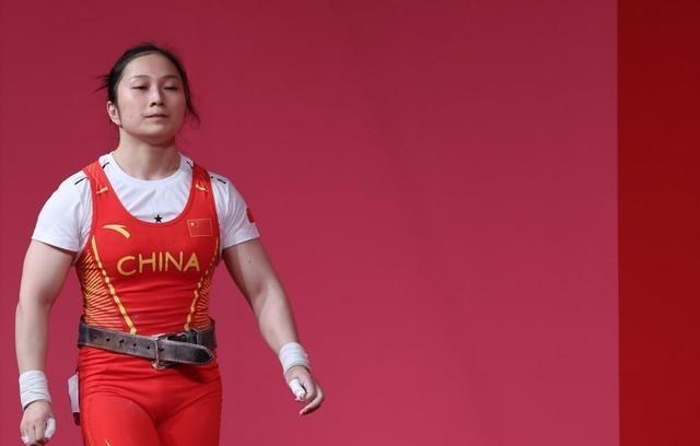 文竹妈妈怎么说|她本是举重奥运冠军的实力，却被教练莫名其妙调整遗憾错失金牌！