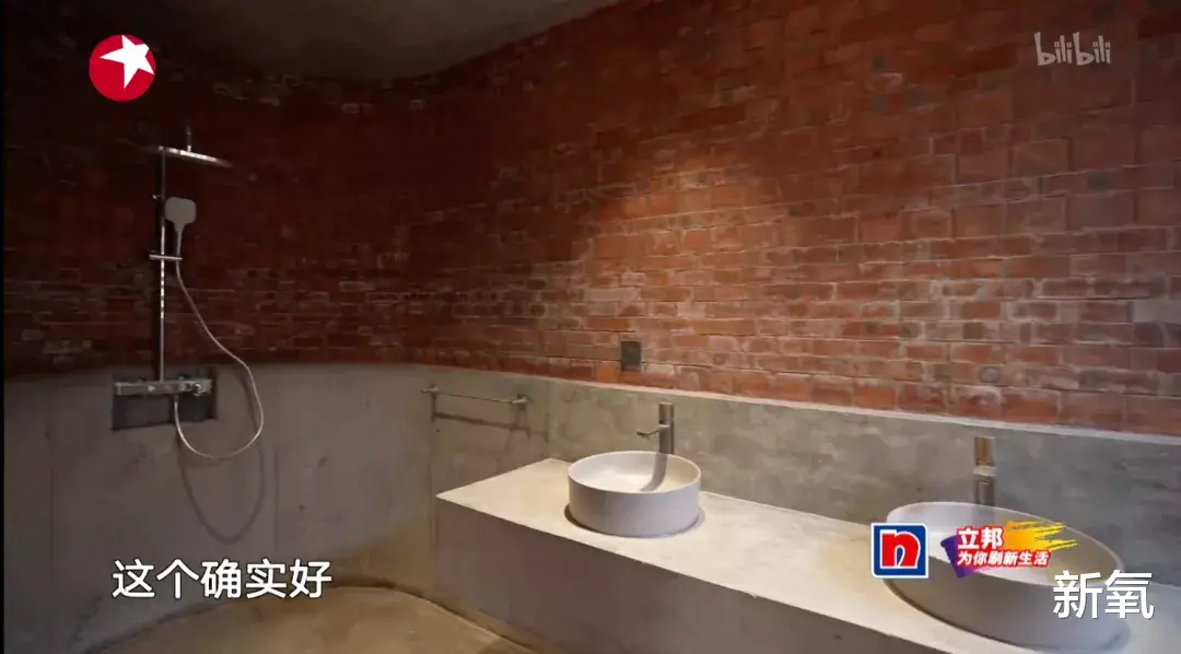 他跌落神坛，真的一点也不冤