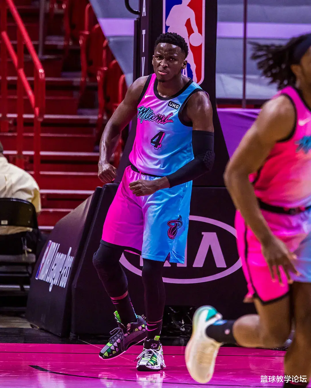 奧拉迪波|手術(shù)成功！賽季報銷！2年前拒絕1.3億大合同，現(xiàn)在腸子都悔青了