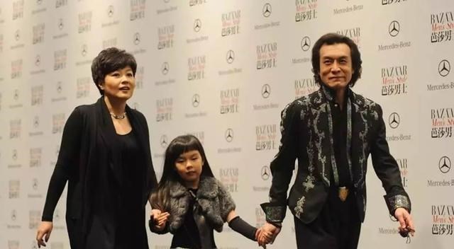 李咏|3年前李咏离世，像他这么有钱的人，为什么没能早早发现癌症呢