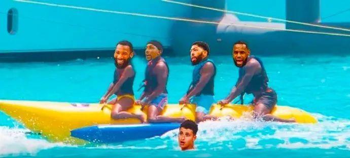 怡一趣说|德拉蒙德自嘲，愿意加盟CBA上海队！库兹马暗指自己将离开湖人