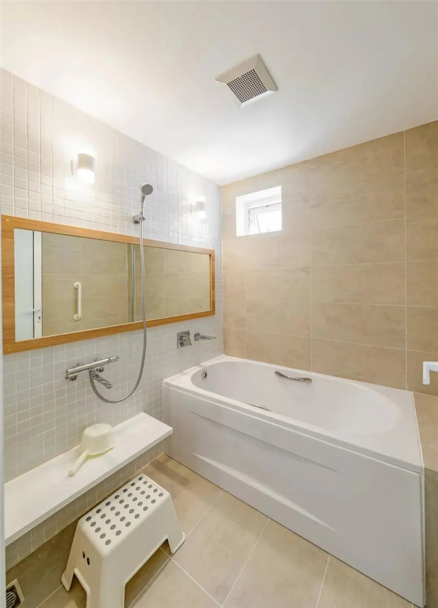 小姐姐|日本90后女孩的100㎡复式小家，干净到一尘不染！网友：太向往了