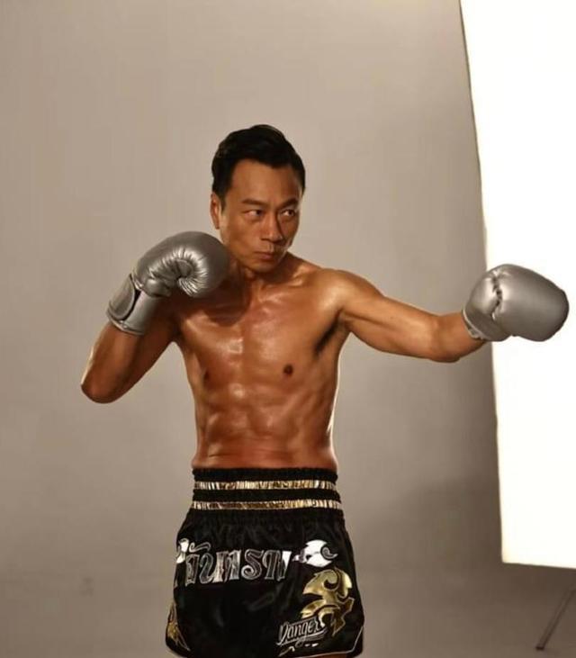 黎耀祥|他曾四年三次获得最佳男主，台庆没见他出席，黎耀祥说没被邀请