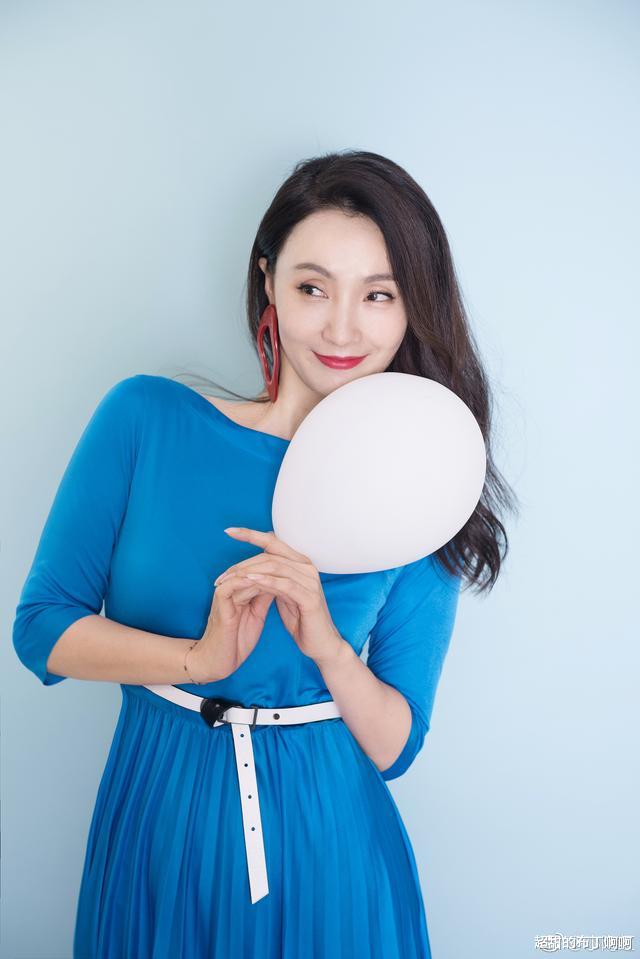 陶虹|“肉体出轨不算事”“知道回家就行”导演夫人的婚姻，拼的是什么