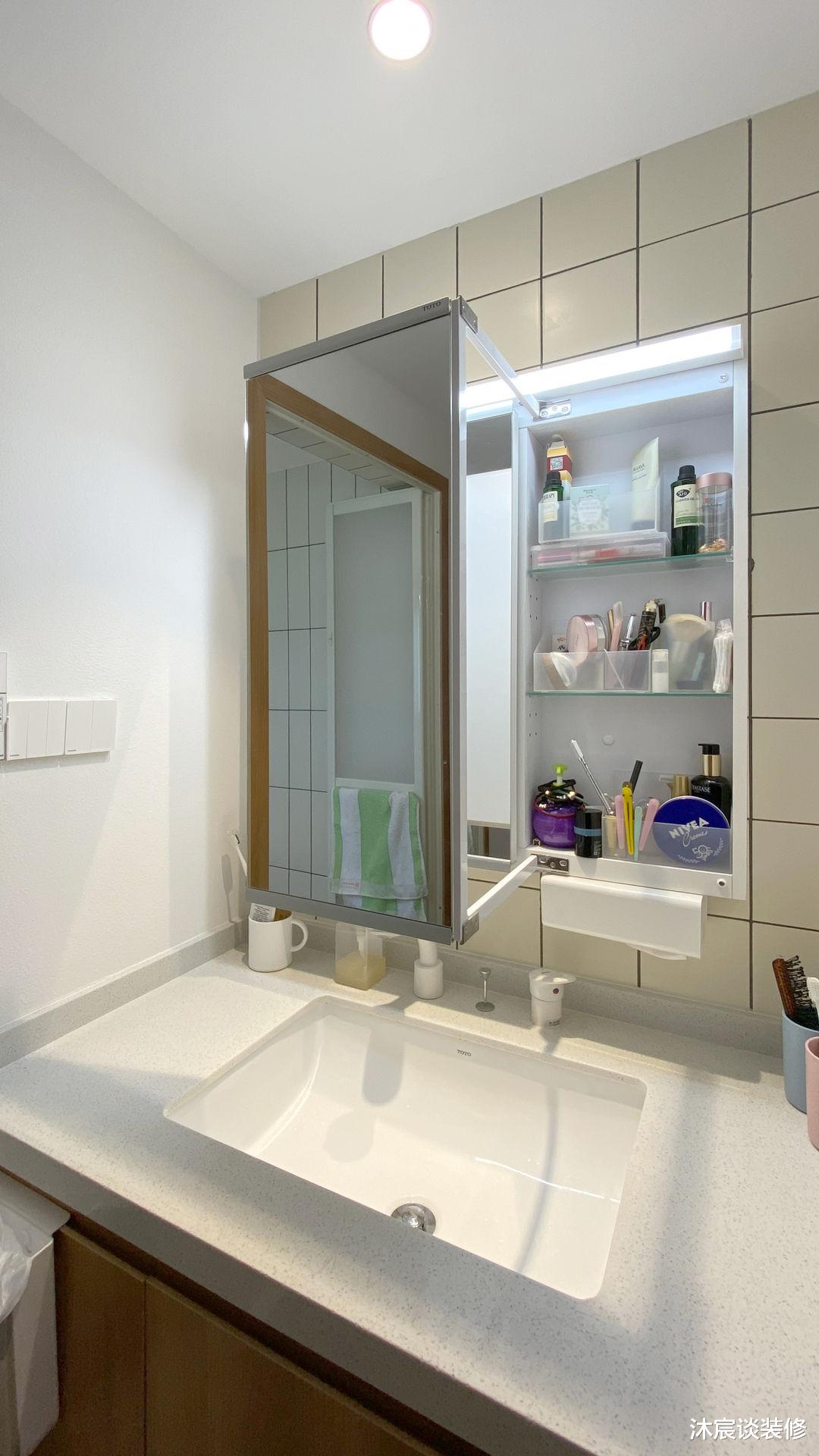 沐宸谈装修|44岁阿姨，与母亲同住，两人把家布置得温馨美好，很适合居家养老