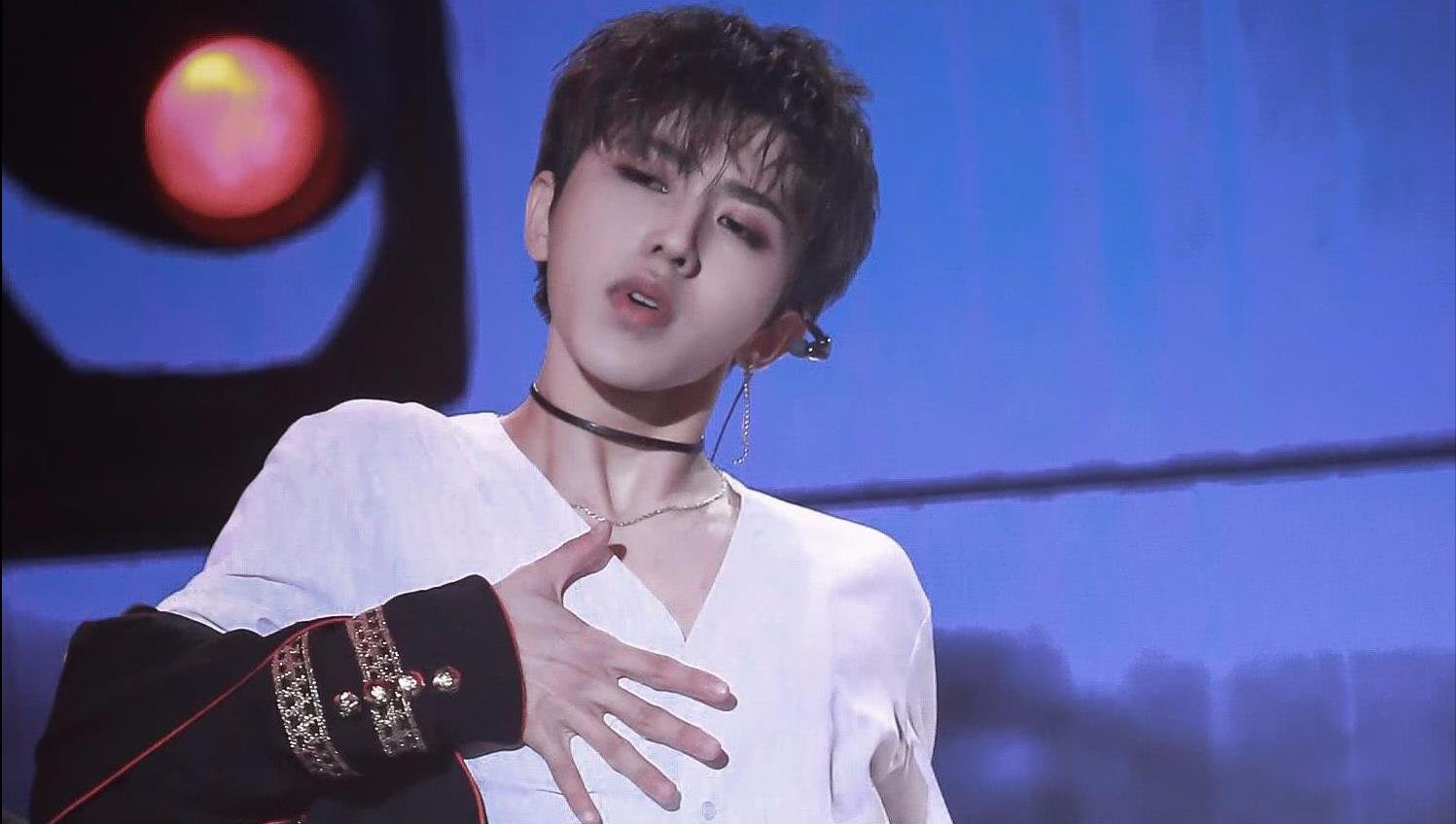 周生辰|没顶流真不行！卫视大型晚会收视扑街创新低，流量明星被弃是主因