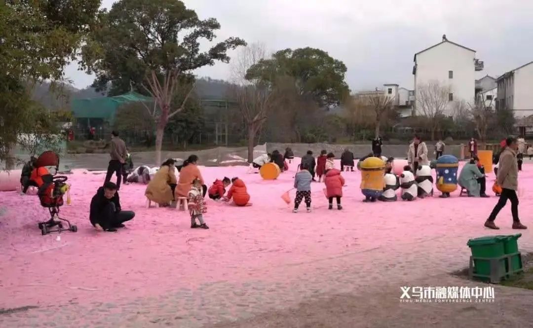 义乌快报 超50万人次前来义乌这里！