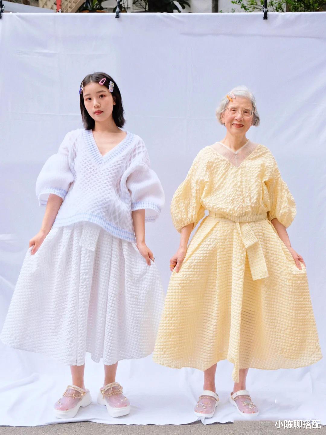 小陈聊搭配|87岁奶奶成穿搭典范，凭什么这么优雅时髦？原来秘诀在这2点上