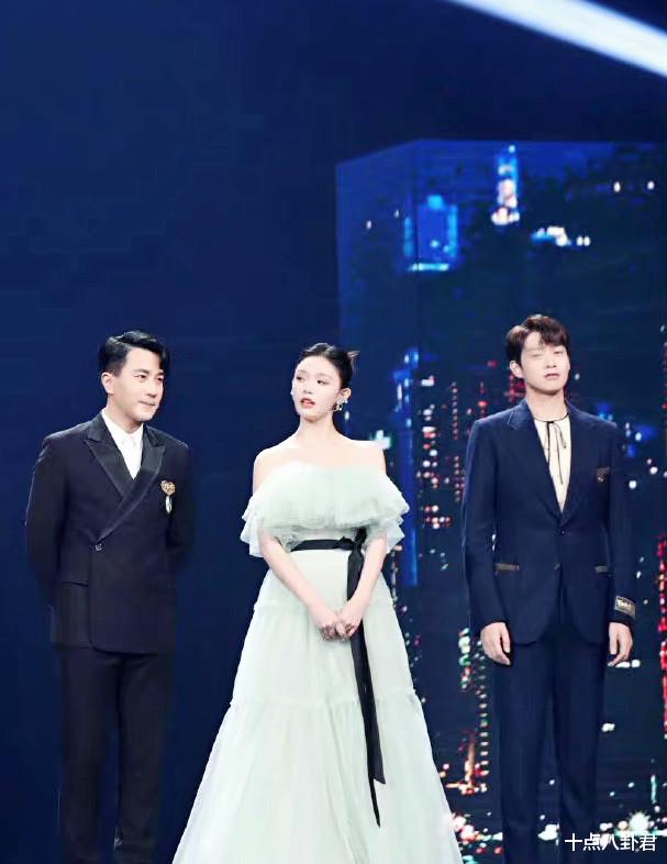 柯蓝|耿乐、柯蓝、黄志忠，这三个人的关系让人眼花缭乱