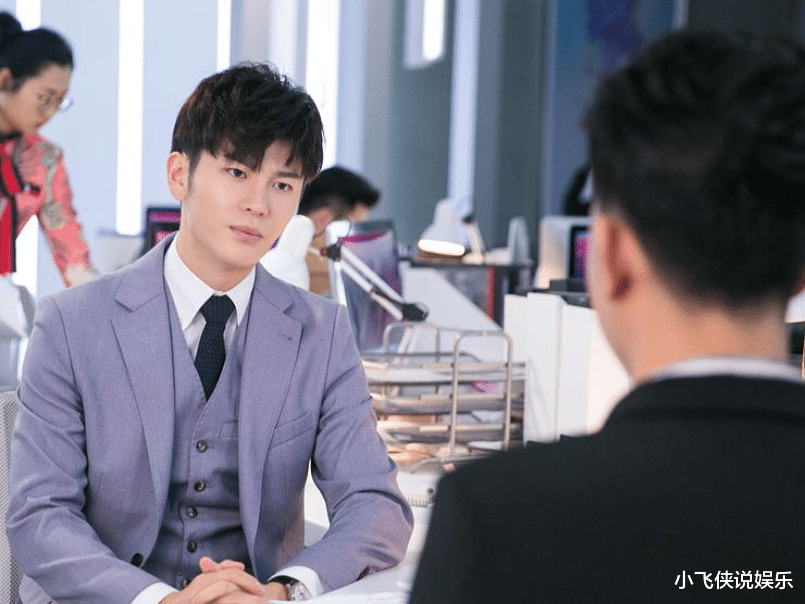 包子|《浪漫星星》玛丽苏式职场剧，为了理想同进退，不为青春留遗憾