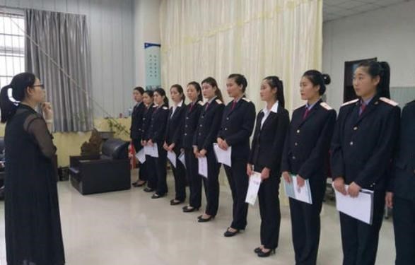 双鱼座|2021专科生有福了，一家大型国企即将开始招聘，无需笔试不限学历