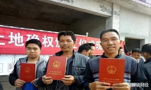 宅基地|农村挨家挨户量房，要拆迁吗？其实是这3个原因，和你有关吗？