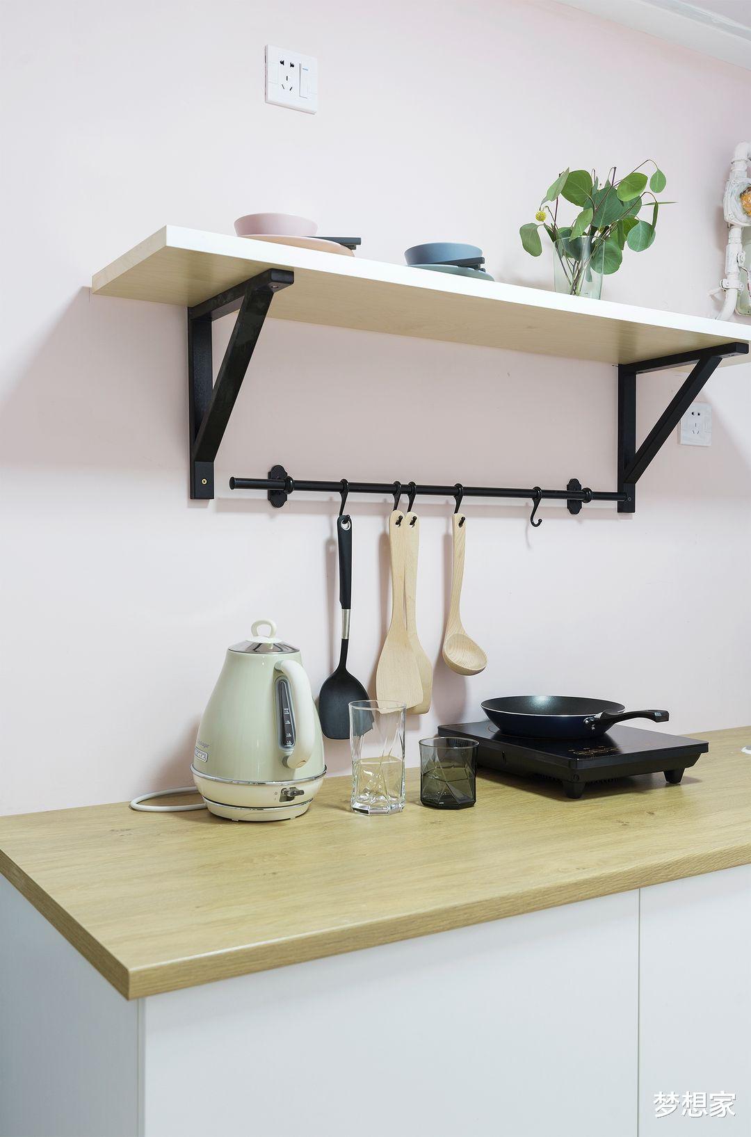 梦想家|女孩买下26㎡蜗居，开放布局+丰富色彩打造出小而美的北欧小家！