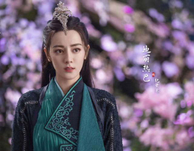 迪丽热巴|迪丽热巴《恰似故人归》过审，未播先火，或将成霸屏女王