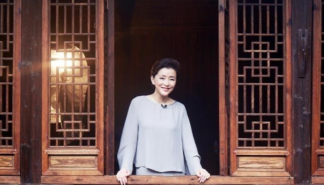 杨澜|杨澜和在银行上班的张一兵离婚，转身嫁给富豪吴征，表示遇到真爱