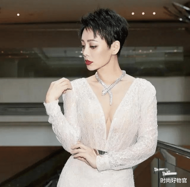 时尚好物官|“冻龄女神”宁静自创洗脸术,每天10分钟白白嫩嫩,网友:学会了