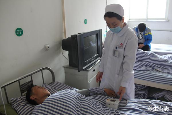 红豆|卫生组织呼吁：“1粗粮”停止食用，比喝10斤酒还伤肝，趁早撤下餐桌