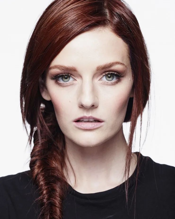 吉娜·爱丽丝|身家上百亿的“顶流名媛”：她一出场，卡戴珊吓得屁股都掉了