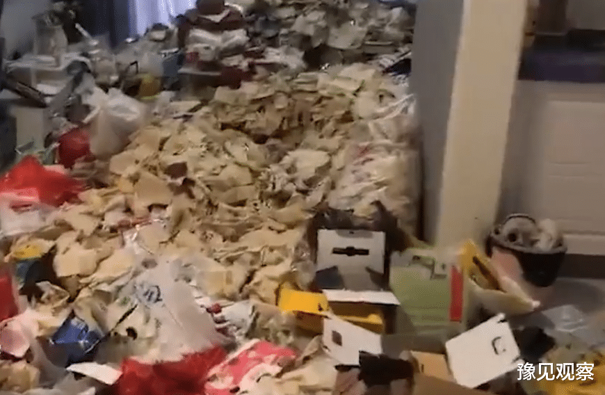 豫见观察 黑龙江一女子租房后消失,房东开门一看垃圾堆成山,墙上聚满虫子
