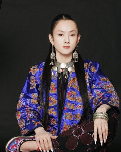 杨丽萍|杨丽萍发文太心酸，精心准备的节目被毙，网友都不忍心