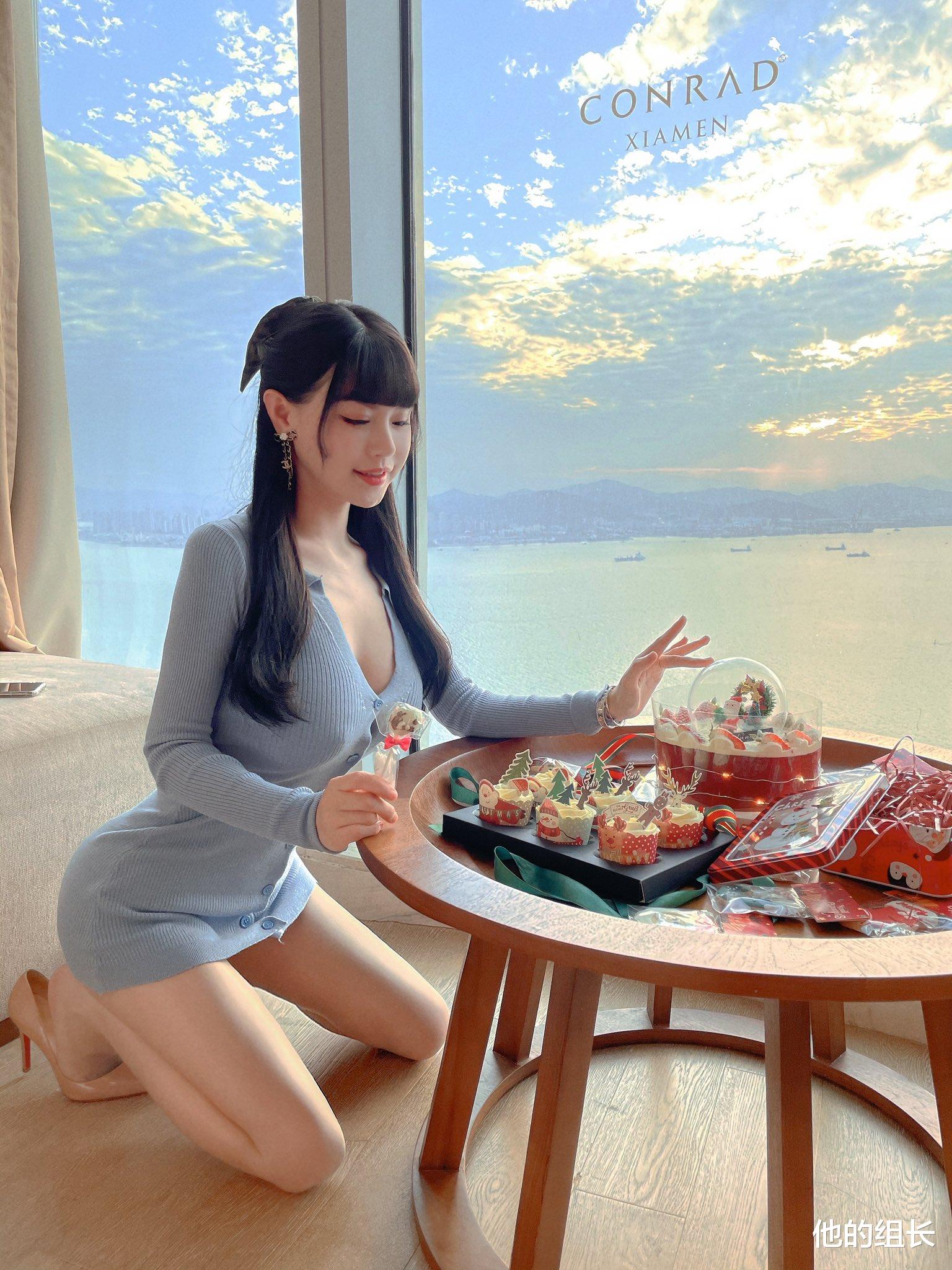 小姐姐|娃娃脸纯欲风车模，这样的神仙身材真的存在吗？